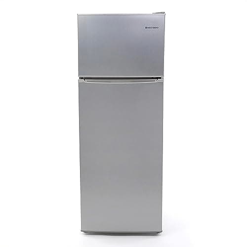 West Bend Refrigerator with Top Freezer