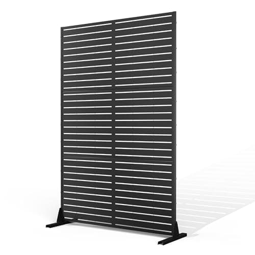 Freestanding Metal Privacy
