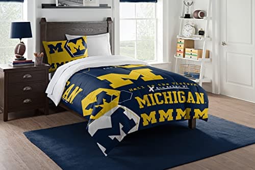 Michigan Hexagon Comforter