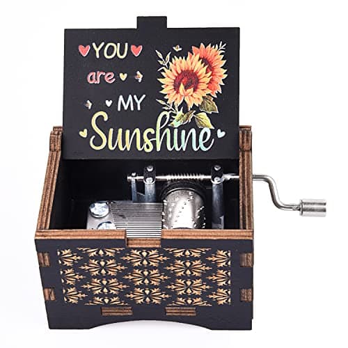 The Best Musical Boxes & Figurines